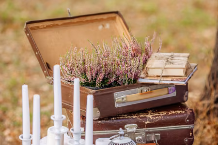 Cosa distingue un funerale laico da uno religioso?
