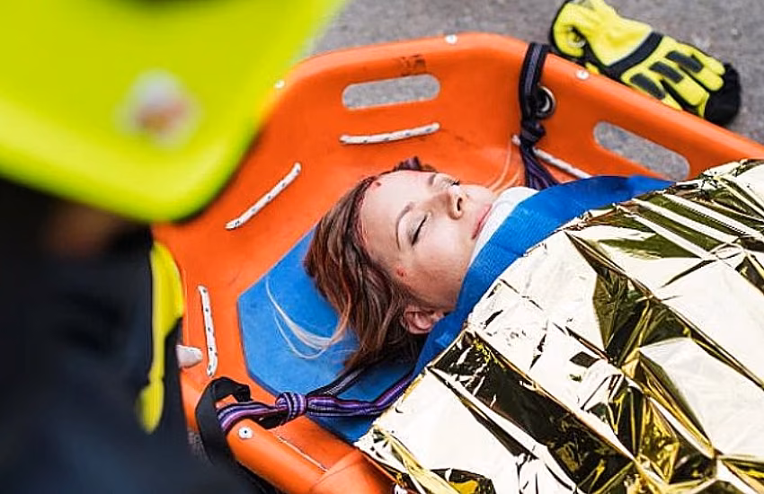 Come scegliere una barella per un’impresa funebre?